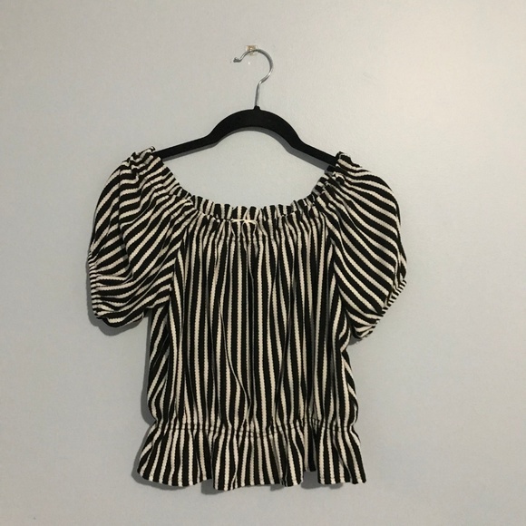 H&M Black and White Off-the-Shoulder Pinstripe Top - Picture 2 of 5